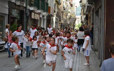 Udalekuetako gaztetxoek San Fermin Txiki Eguna ospatuko dute ostiralean