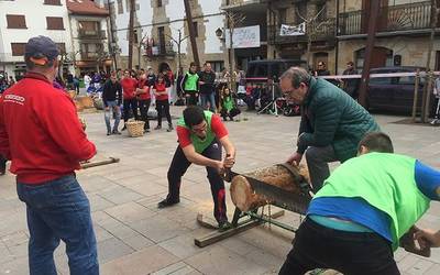 Pello Altzelai eta Adur Lizarraga Nafarroako trontza txapeldunak