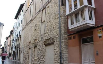 Ruiz de Bergara jauregiak hartuko du Gasteiz Antzokia eta Euskararen Etxea