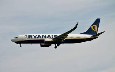 Ryanairreko Forondako hiru hegaldi, kolokan