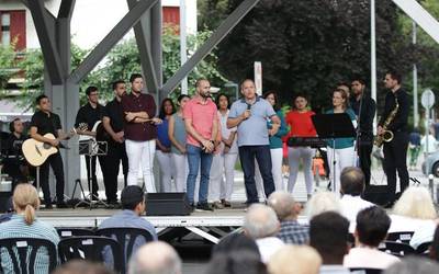 Cada Dia En Su Presencia musika taldearen gospel kontzertua