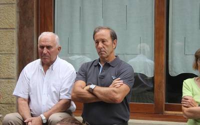 Antxon Larrarte omendu dute Santio Jaietako herri-kirol saioan
