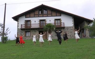 Arin-arin doinu berria sortu dute Bergaran