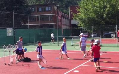 Udako ikastaroa agurtu du Txerloia Tenis Klubak