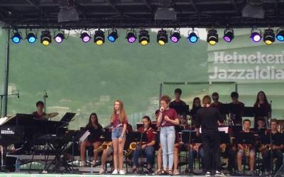 Hernaniko hainbat musikari ere izan dira, Donostiako Jazzaldian