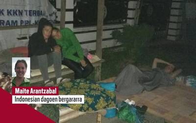 Onik daude Indonesiako lurrikarak gertutik harrapatu dituen hiru bergararrak