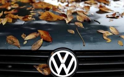 Volkswageneko lantokirako zortzi eguneko ixtea ezin izan dute geldiarazi sindikatuek