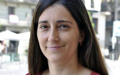 "Munduari egiten diogun ekarpena gure hizkuntzak erabiltzen jarraitzea dela erabaki dugu"