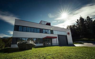 IMH-EHUko Digital Manufacturing masterrak Eusko Jaurlaritzaren errekonozimendu duala jaso du