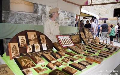 Larunbatean izango da Antzinako azoka