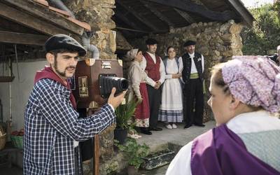 Euskal Ezkontza Astrabuduan: Juana eta Julian batu zirenekoa