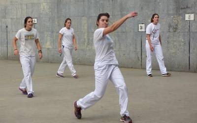 Emakumezkoen pilota txapelketa jokatuko dute lehenengoz, Zubikoan