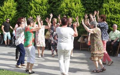 Erretiratuak protagonista diren Kultura Astea