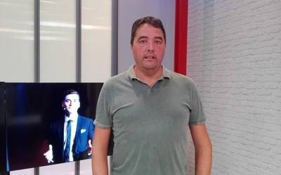Iban Arroiabe: "Jendea Espaloia kafe antzokira erakarri nahiko genuke"