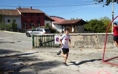 Urriaren 22an hasiko da Sakanako Gazteendako Atletismo Eskola