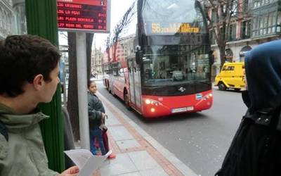 Bilbobusek ez die plantillako emakumeei eskaintzen herritarrei eman nahi dien segurtasuna
