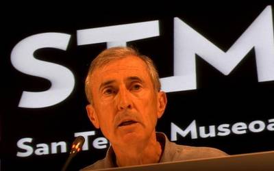 Javier Elorzak Juan Sebastian Elkanori buruzko hitzaldia eman zuen San Telmo Museoan