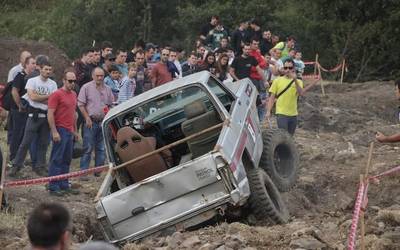 25 auto gidari eta publiko ugari Torrebasoko 4x4 trial erakustaldian, atzo