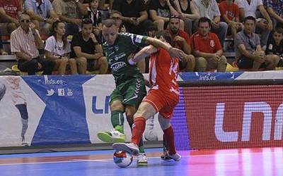 Cartagenako porrotetik altxatu beharrean dago Osasuna Magna