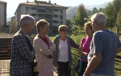 Hirugarren adin aktiboaren eta osasunaren alde egindako lanagatik aitortza Antzuolari