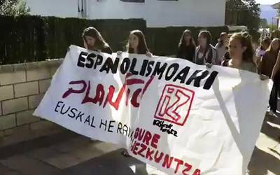 Dozenaka ikasle parte hartzen dabil Getxoko herri-eskoletan