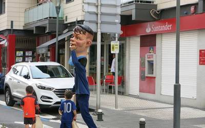 Une honetan, kajelira, erraldoiak eta buruhandiak Orion, 'Itsasotik Herrira' ekimenaren baitan