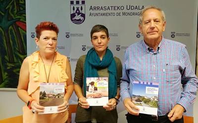 Hiru udal zerbitzuren kalitatea bermatzeko gidak aurkeztu dituzte