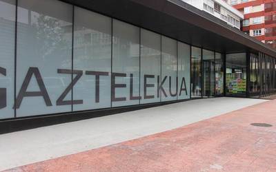 Gaztelekuan ate irekiak egingo dituzte