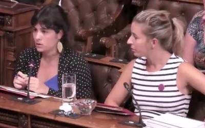 Hizkuntza, generoa eta deserosotasuna