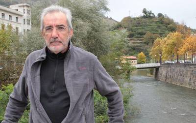 Jabier Arenas: "Asko eman dit Urola ibaiak, eta omenaldia egin nahi izan diot"