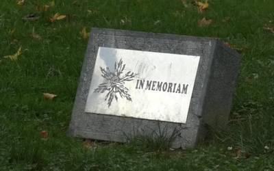 Memoria eguna ospatu zuten