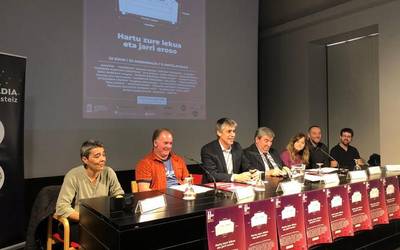 Euskal sorkuntzaren erakusleihoa izango da 11 Ber Bi Festibala