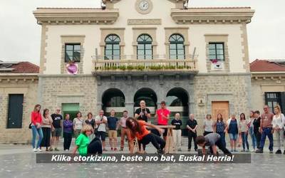 Korrikaren 21. edizioak apirilaren 4tik 14ra zeharkatuko du Euskal Herria