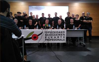 Artzainek egindako "salaketak eta kritikak" erantzun ditu Gipuzkoako Basozainen Elkarteak
