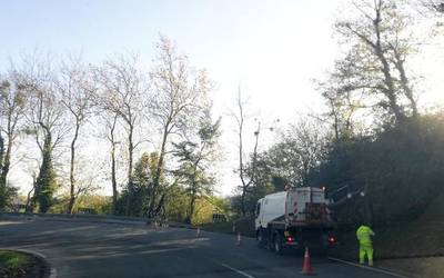 Orio eta Zarautz artean trafikoa mantsotu da, errepidean egiten ari diren mantenu lanengatik