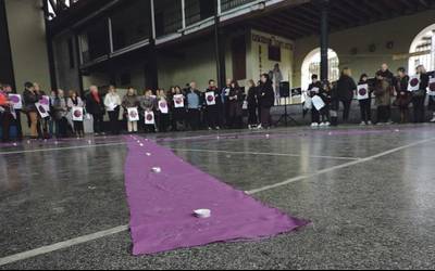 Arabako Foru Aldundiak gizarte osoari eskatu dio erantzukizunez jokatzea indarkeria matxista deuseztatzeko