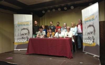 Iñigo Cabacasen familia eta lagunek epaiketaren balantzea egin dute