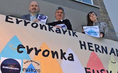 «Orain arte ausartu ez denari esaten diogu: egin hamaika egun euskeraz!»