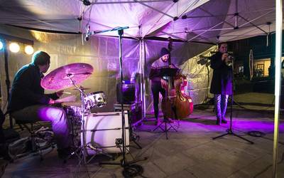 Jazz zaporedun Ostirintxoa