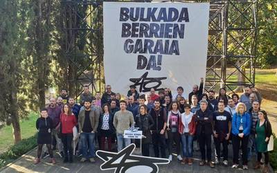 Ernaik “Bulkada berrien garaia da!” dinamika martxan jarri du