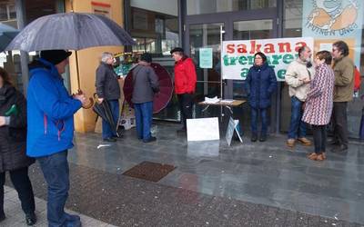 AHT-ren kontrako taldeak bere burua aurkeztuko du