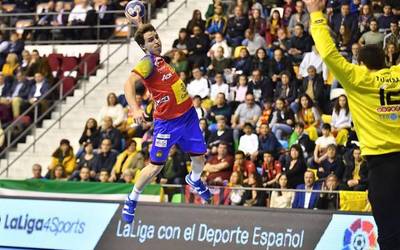 Kauldi Odriozola munduko txapelketarako lehen hautaketan sartu du hautatzaileak