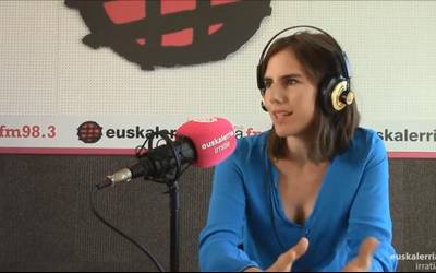 Maialen Huarte: "Isilarazi nahi dituzten ahotsen bozgorailu izan behar dute tokiko hedabideek"