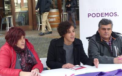 Politika feminizatzea ezinbestekoa dela adierazi du Nagua Albak, Bergaran emandako hitzaldian