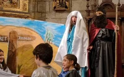 Katekesiko antzezlana, gabon giroan eta esker onez