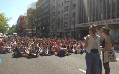 Manifestaldia egingo dute Bilbon Munduko Giza Eskubideen egunean