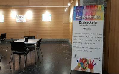 Herriko gaztetxoek hitanoaren inguruan osatutako irudiak bildu dituzte Sanagustinen