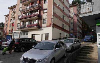 Aiarako Lurrak kalean irisgarritasuna bermatzeko obra egiteko diru-laguntza eskatuko du udalak