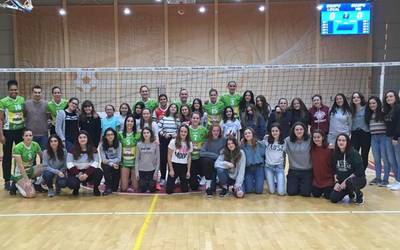 Onenen artean ikasten, Hernaniko boleibol harrobia