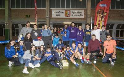 Hiru bider hiru, seigarrenez